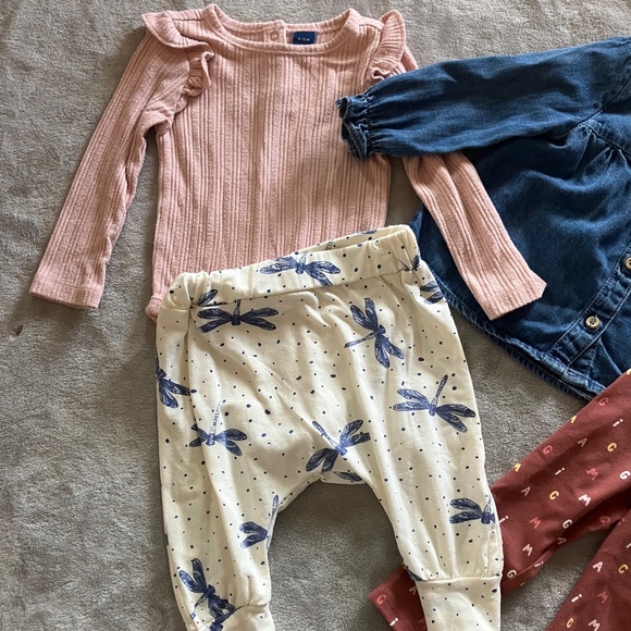 EUC Baby/Infant girl bundle H&M denim Jessica Simpson, ON and NWT mauve blue - Picture 3 of 6
